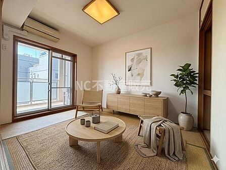 ※室内写真の家具・小物はCGで合成しております。
