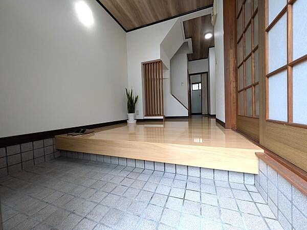 玄関
