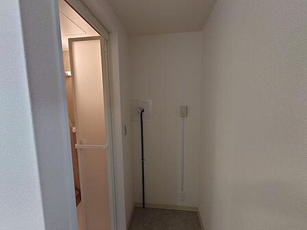 室内洗濯機置場です!