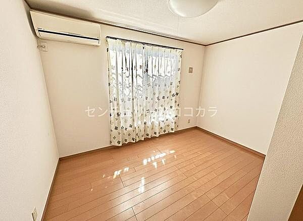 洋室を拡大表示