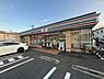周辺：セブンイレブン練馬インター店まで885m
