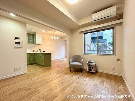 障子調の引き戸が空間に趣を添えるエアコン付きの和室。リビングと一体利用できる柔軟な設計で、客間やお子様の遊び場、くつろぎの空間として多用途に活用できます。