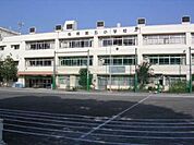板橋区立板橋第五小学校まで480m