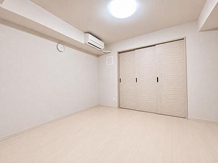 家具を置いてもゆとりのある広々としたリビング空間♪