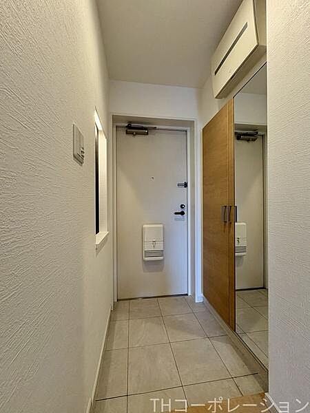 玄関を拡大表示