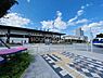 周辺：成田駅まで1973m