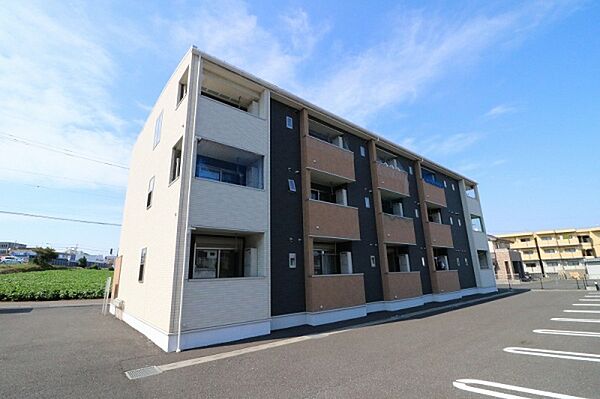 フレシール 305号室｜茨城県水戸市石川(賃貸アパート1LDK・3階・53.00㎡)の写真 その1