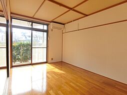 居間