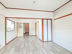 居間