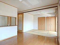 ミオパラッツオ水戸 204号室 2階3LDKのリビング/ダイニング