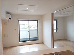 アバンダンス 204号室 2階2LDKのリビング/ダイニング