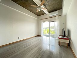 居間