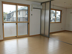 大黒屋 三番館 101号室 1階2DKのリビング/ダイニング