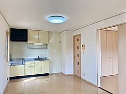 ガーデンプレイス D 101号室 1階2LDKのリビング/ダイニング