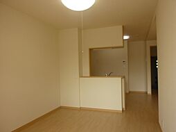 Pure Green 豊 102号室 1階1LDKのリビング/ダイニング