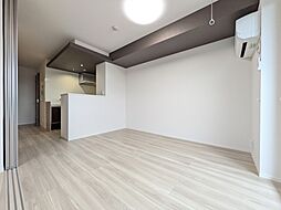 メゾングレイス 305号室 3階1LDKのリビング/ダイニング