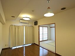 居間