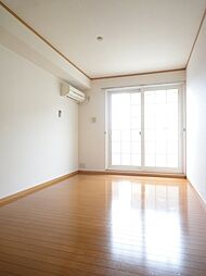 サンエアリー B棟 103号室 1階2DKのリビング/ダイニング