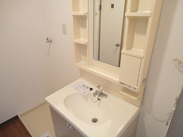 apartment 茨城県水戸市文京
地図を見る