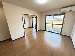 ラ・クレール新原 201号室 2階2DKのリビング/ダイニング