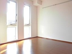 パークドオートム E 202号室 2階3LDKのリビング/ダイニング