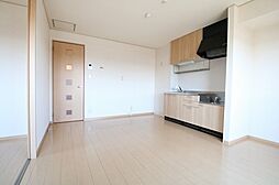 コンフォール A棟 305号室 3階2LDKのリビング/ダイニング