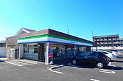ファミリーマート東海駅西店