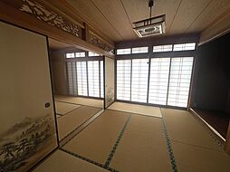 居間