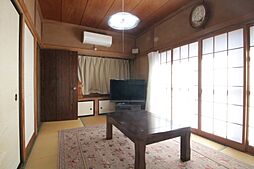居間