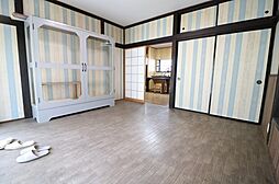 居間