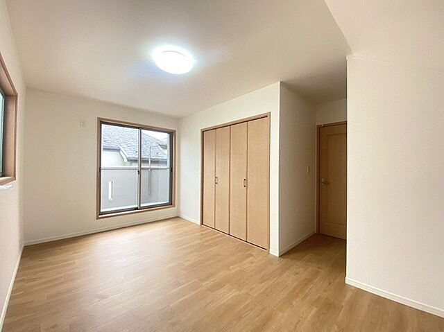 室内 東村山市恩多町5丁目