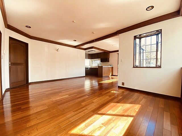 リビング/ダイニング 東村山市青葉町2丁目