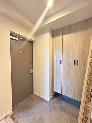 明るく開放的な...