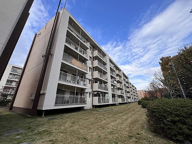 外観 久米川駅東住宅24号棟 3階/-