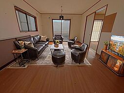 居間