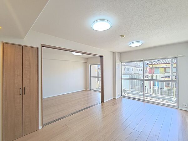 リビング/ダイニング