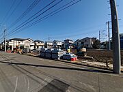 五感で感じる、現地でしかわからない事も沢山ございます。周辺環境なども一緒にご案内いたしますのでお気軽にお問合せください。 
