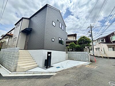 外観:完成物件だから、引っ越したあとの配置や動線も分かりやすい。 外観:完成物件だから、引っ越したあとの配置や動線も分かりやすい。