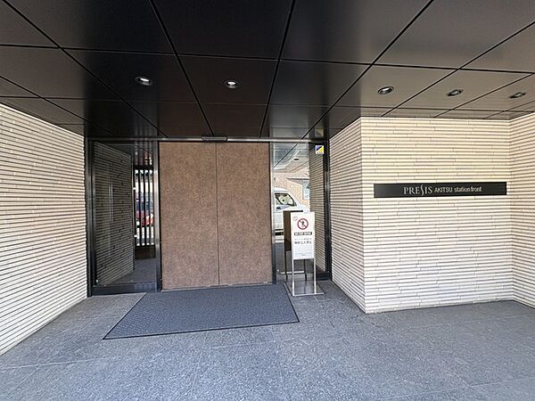 エントランスを拡大表示