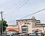 周辺：オザム新座店（700m）