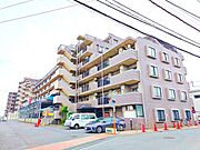 五感で感じる、現地でしかわからない事も沢山ございます。 周辺環境なども一緒にご案内いたしますのでお気軽にお問合せください。 