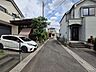 外観：戸建てが立ち並ぶ静かな住宅街。四季折々の移り変わりを感じながら自然と楽しみ、暮らす、そんな毎日を日々の中で感じられる住環境 