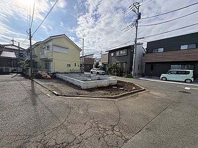 外観:日当たりの良い3方角地 外観:日当たりの良い3方角地