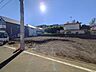 外観：戸建てが立ち並ぶ静かな住宅街。四季折々の移り変わりを感じながら自然と楽しみ、暮らす、そんな毎日を日々の中で感じられる住環境 