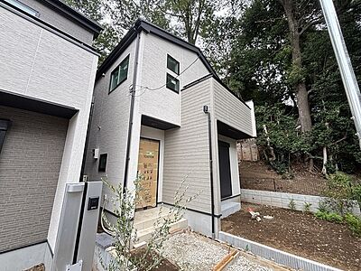 外観:五感で感じる、現地でしかわからない事も沢山ございます。周辺環境なども一緒にご案内いたしますのでお気軽にお問合せください。 外観:五感で感じる、現地でしかわからない事も沢山ございます。周辺環境なども一緒にご案内いたしますのでお気軽にお問合せください。