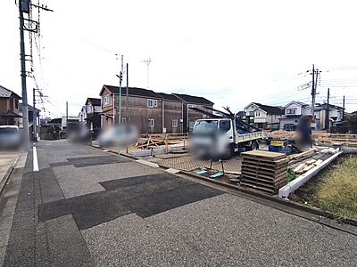 外観:5m幅員の道路に面しておりお車の運転が苦手な方でも安心して出入りいただけます。 外観:5m幅員の道路に面しておりお車の運転が苦手な方でも安心して出入りいただけます。