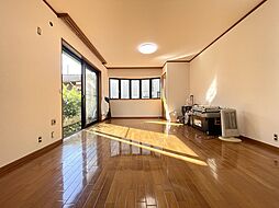 居間