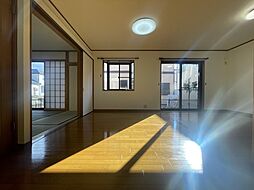 居間