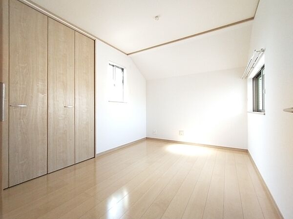 洋室を拡大表示