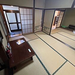 居間